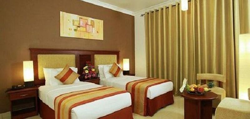 Avenra Gardens Hotel Negombo Exterior photo